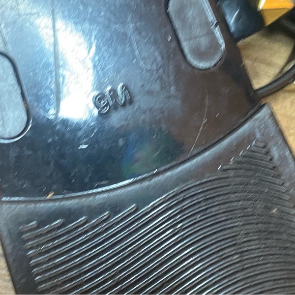 Gianni Bini Black Sandals with Gold Rockstar Studs Size 9M - Picture 3 of 5